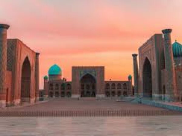 Uzbekistan The Land of Colorful Domes Tour 4N